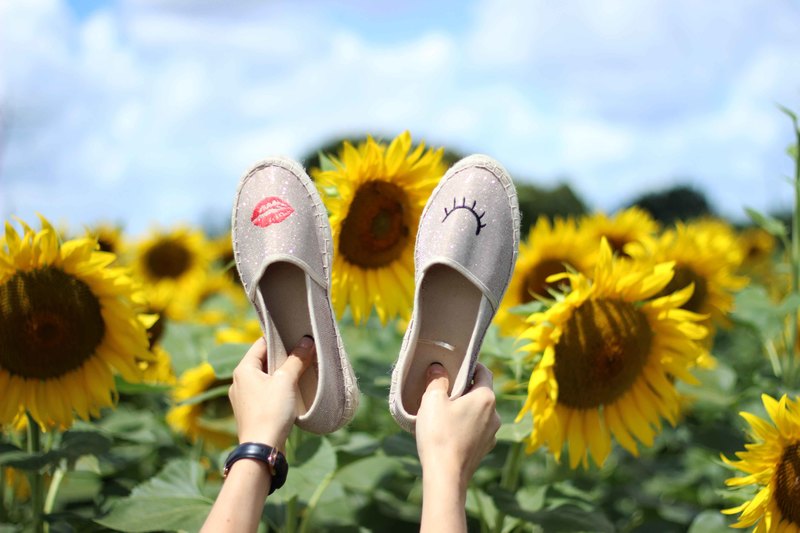 Campo_di_girasoli___espadrillas_Pimkie_8.JPG